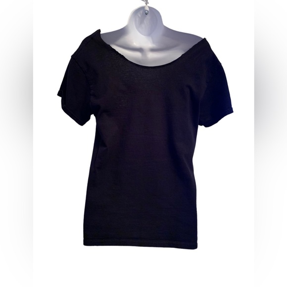 Baby Yoda women’s small tshirt - Picture 2 of 5